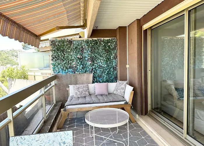 Nice, Grand Studio - Piscine - Terrasse Vue Mer
