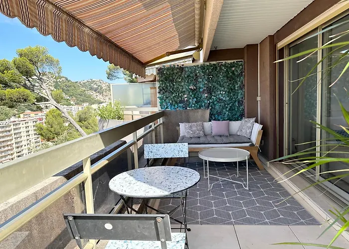 Nice, Grand Studio - Piscine - Terrasse Vue Mer شقة *