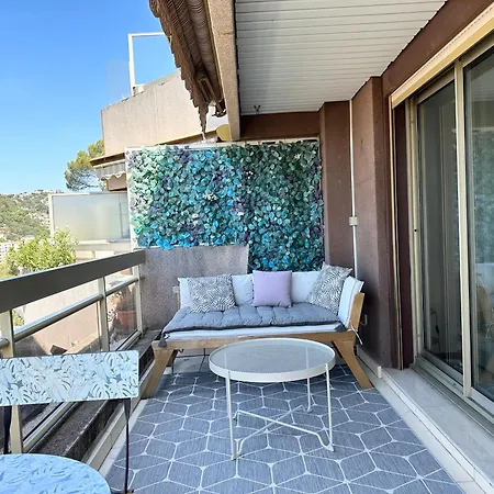 Nice, Grand Studio - Piscine - Terrasse Vue Mer Apartmán