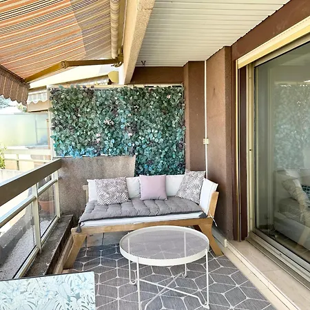 Nice, Grand Studio - Piscine - Terrasse Vue Mer