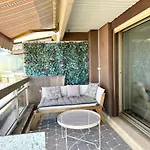 Nice, Grand Studio - Piscine - Terrasse Vue Mer